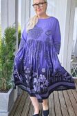 MUTCAT_TooDelight-mekko violetista Yrttitarha-viskoosista_8