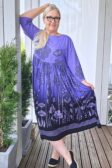 MUTCAT_TooDelight-mekko violetista Yrttitarha-viskoosista_9